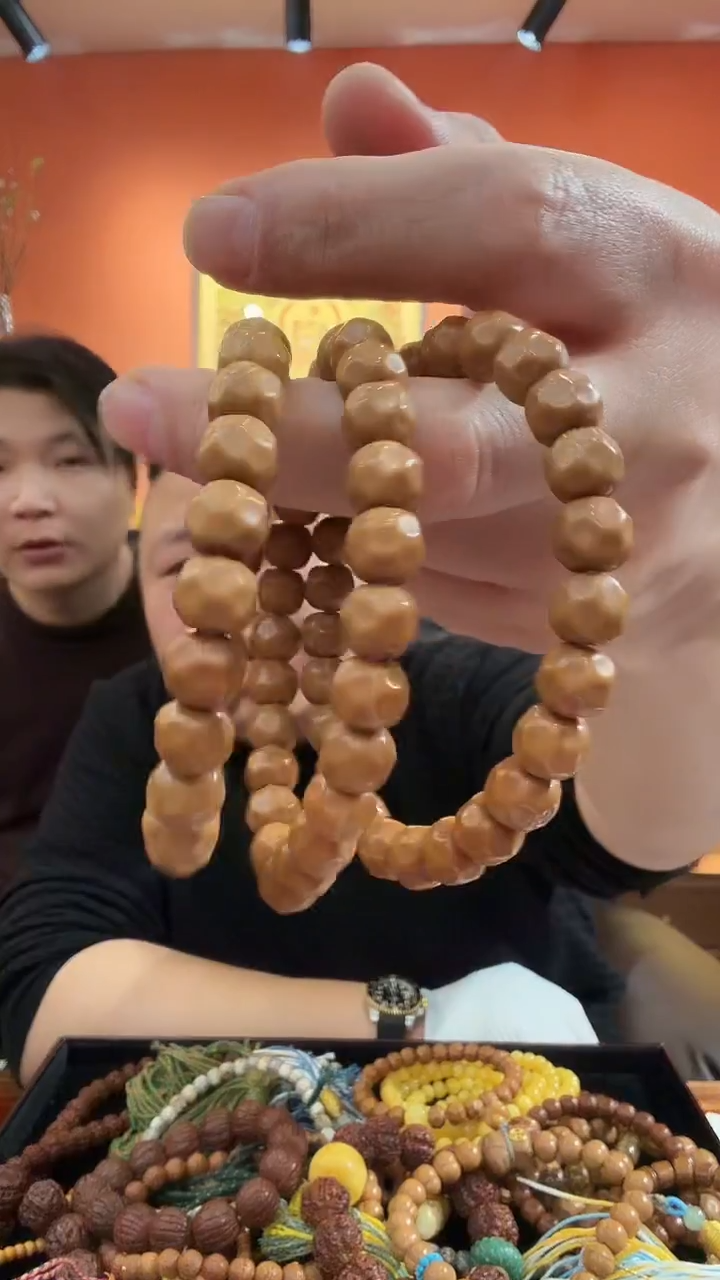 手串猴头核桃全量喉头拉丝奶酪手串多样性发1H017