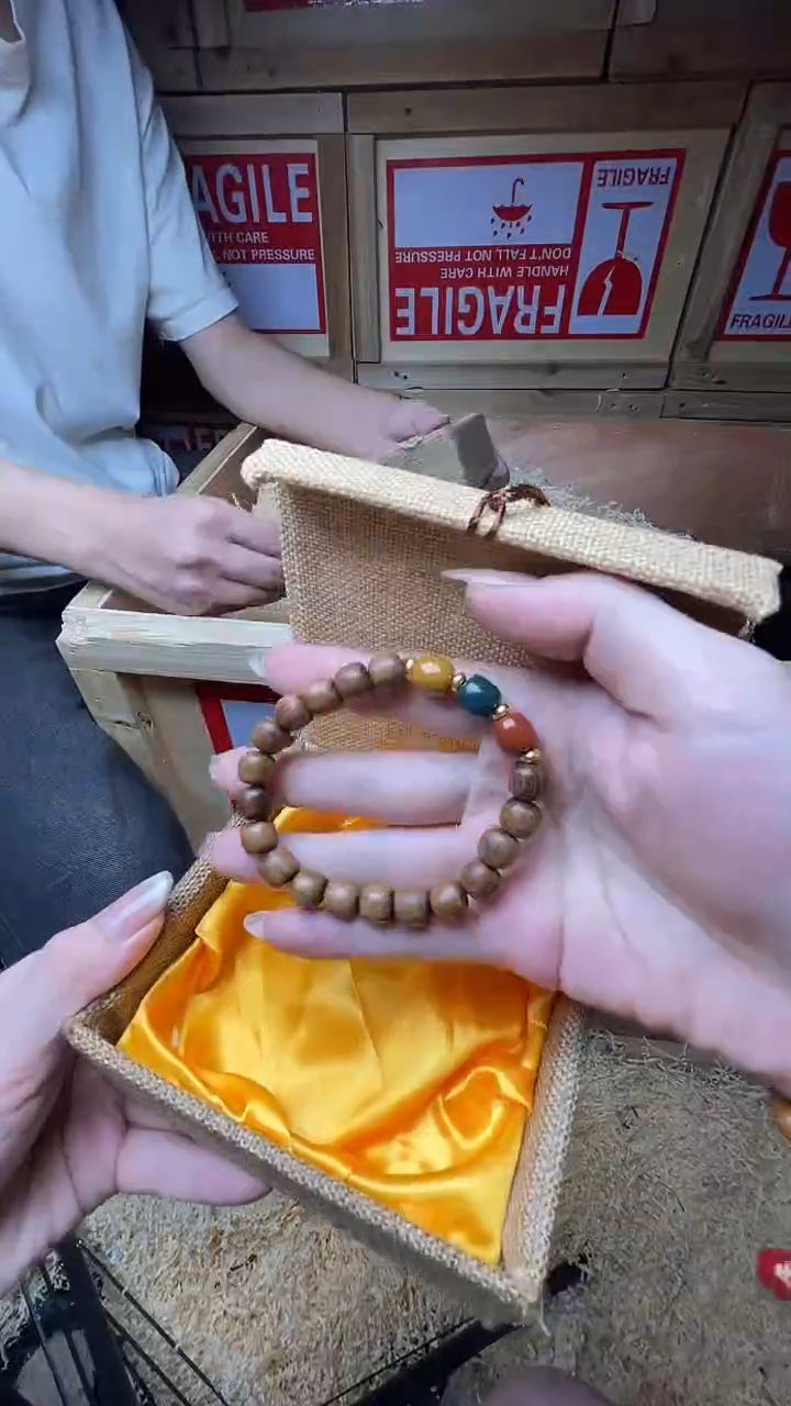 精品手串 无礼盒
