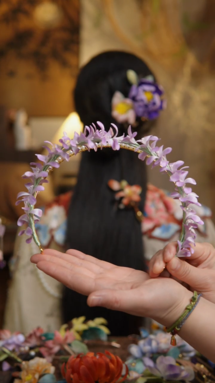 木非遗绒花工艺紫色花环