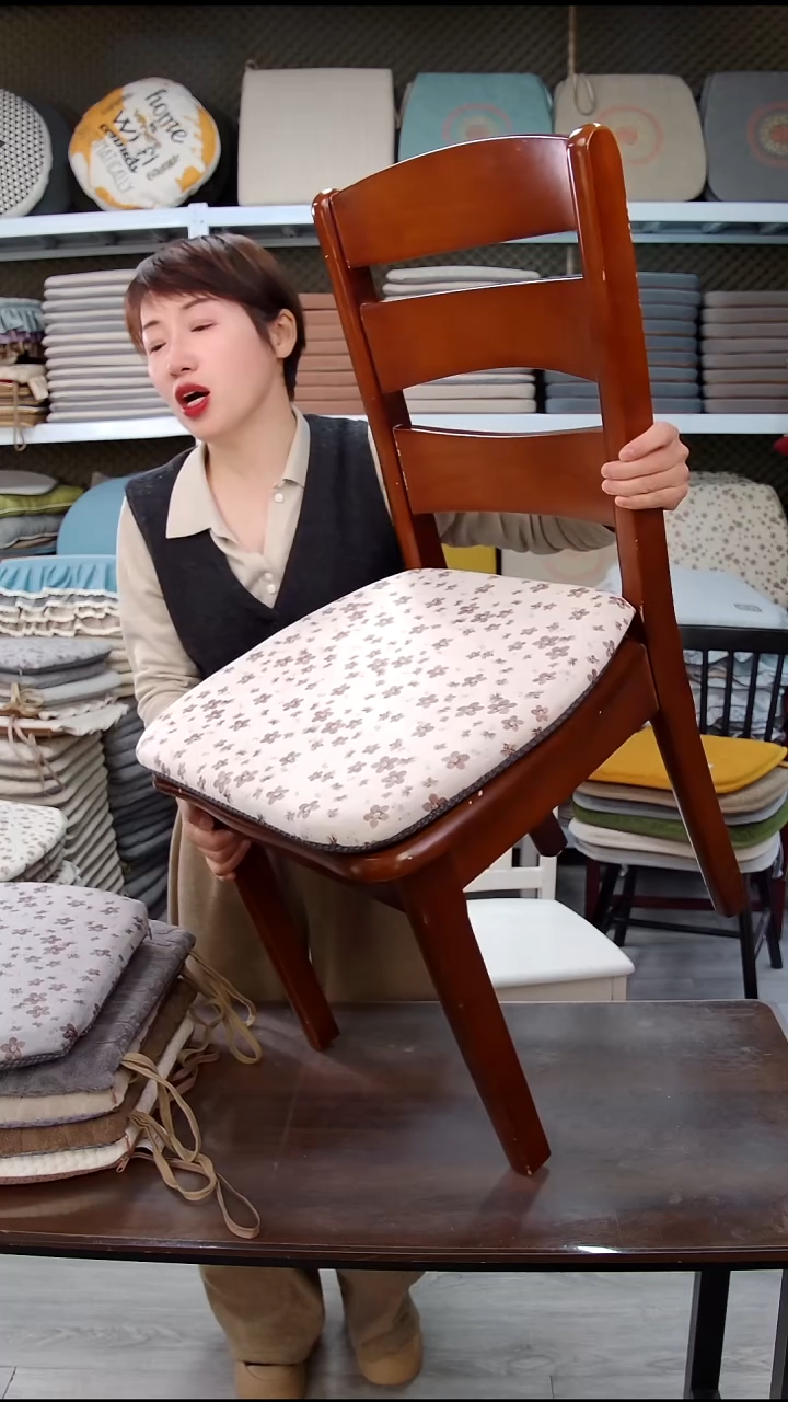 布碎花记忆棉：米色4个