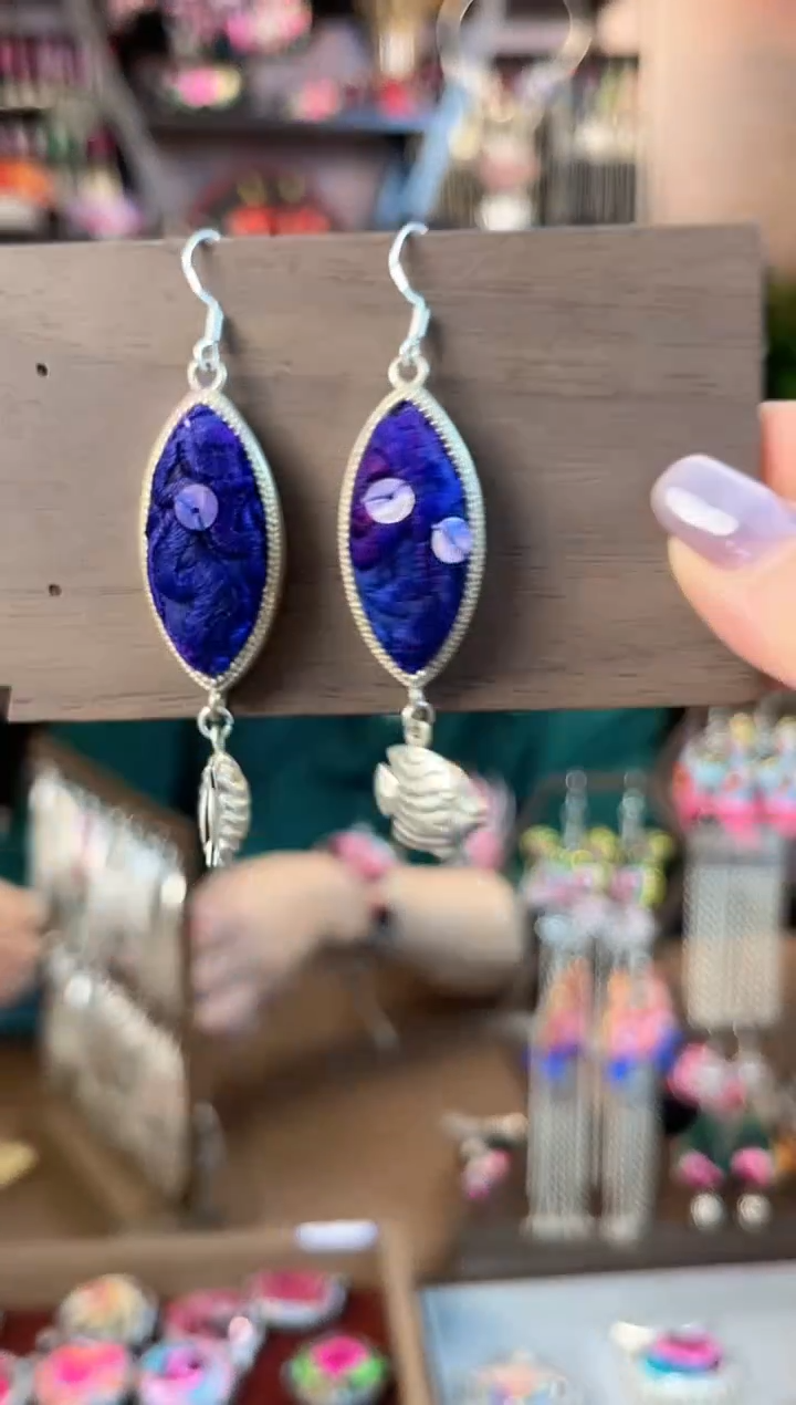 织绣民族风手工非遗老绣饰品45