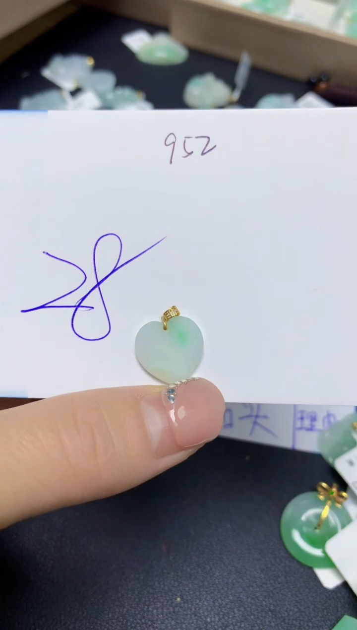 【闪购商品】翡翠挂件18K金镶嵌 天然翡翠A货