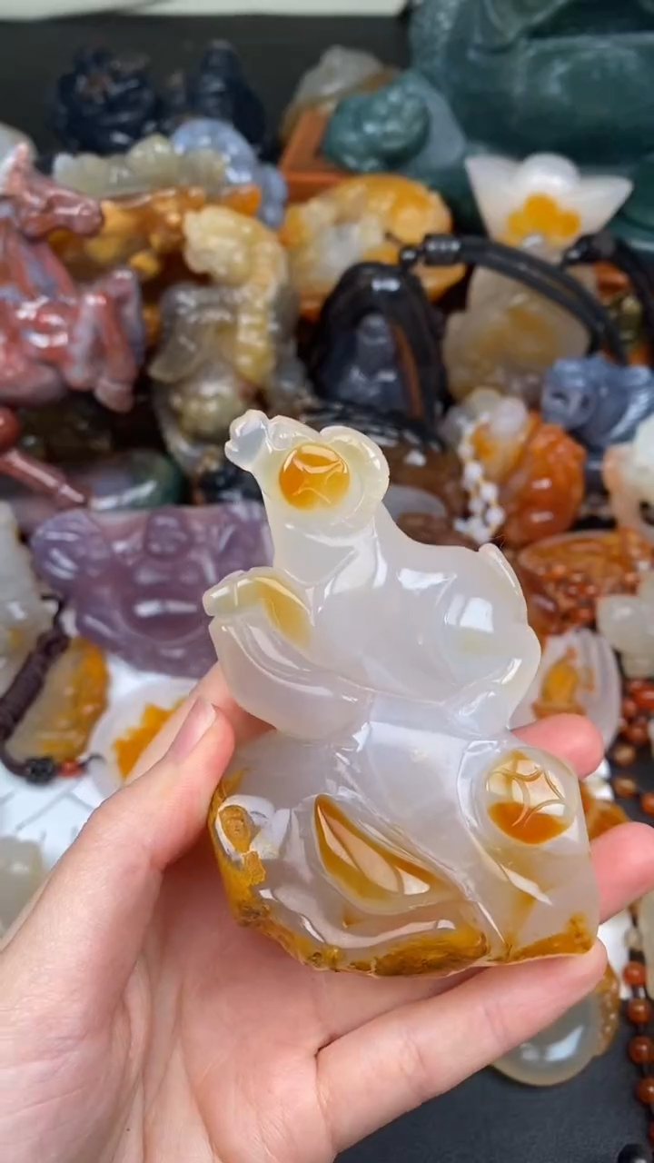 未镶嵌颈饰玛瑙/玉髓星*AA