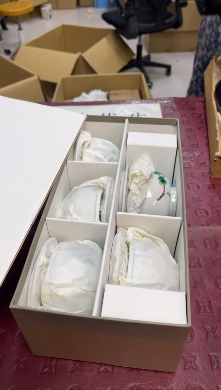 鼎****制茶默认微瑕，no退no换，介意勿拍