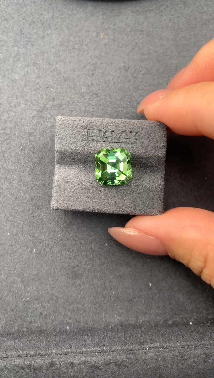未镶嵌珠宝半成品碧玺4.4ct绿碧玺  定制  FH