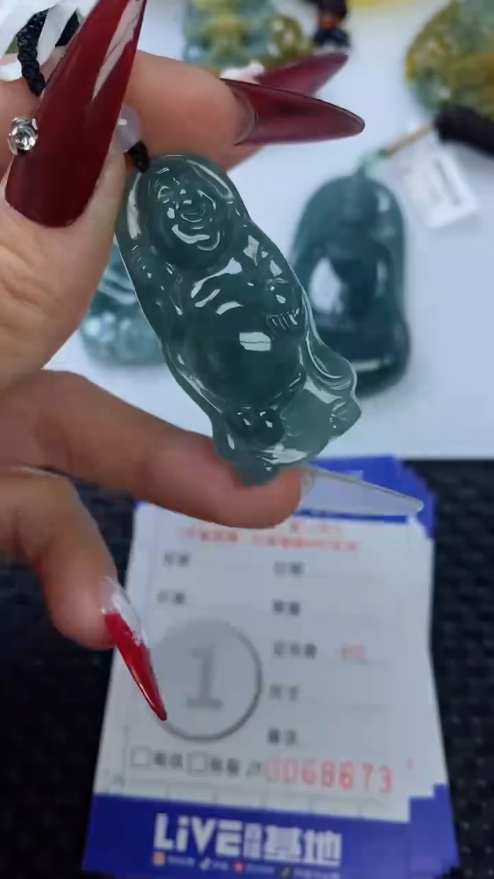 【闪购商品】翡翠颈饰未镶嵌1111111111111111