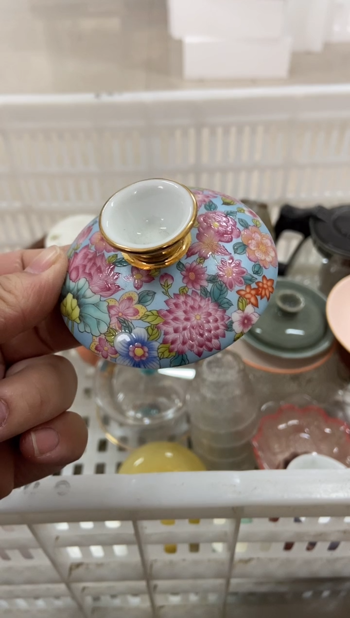 杯子瓷无运费险有瑕疵的摄影的产品有使用过的痕迹有点脏介意勿拍