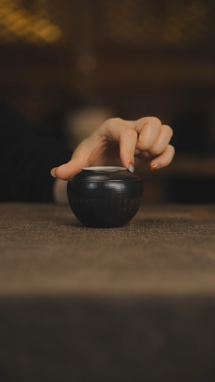 【闪购商品】摆件仟户烧陶瓷制品手工