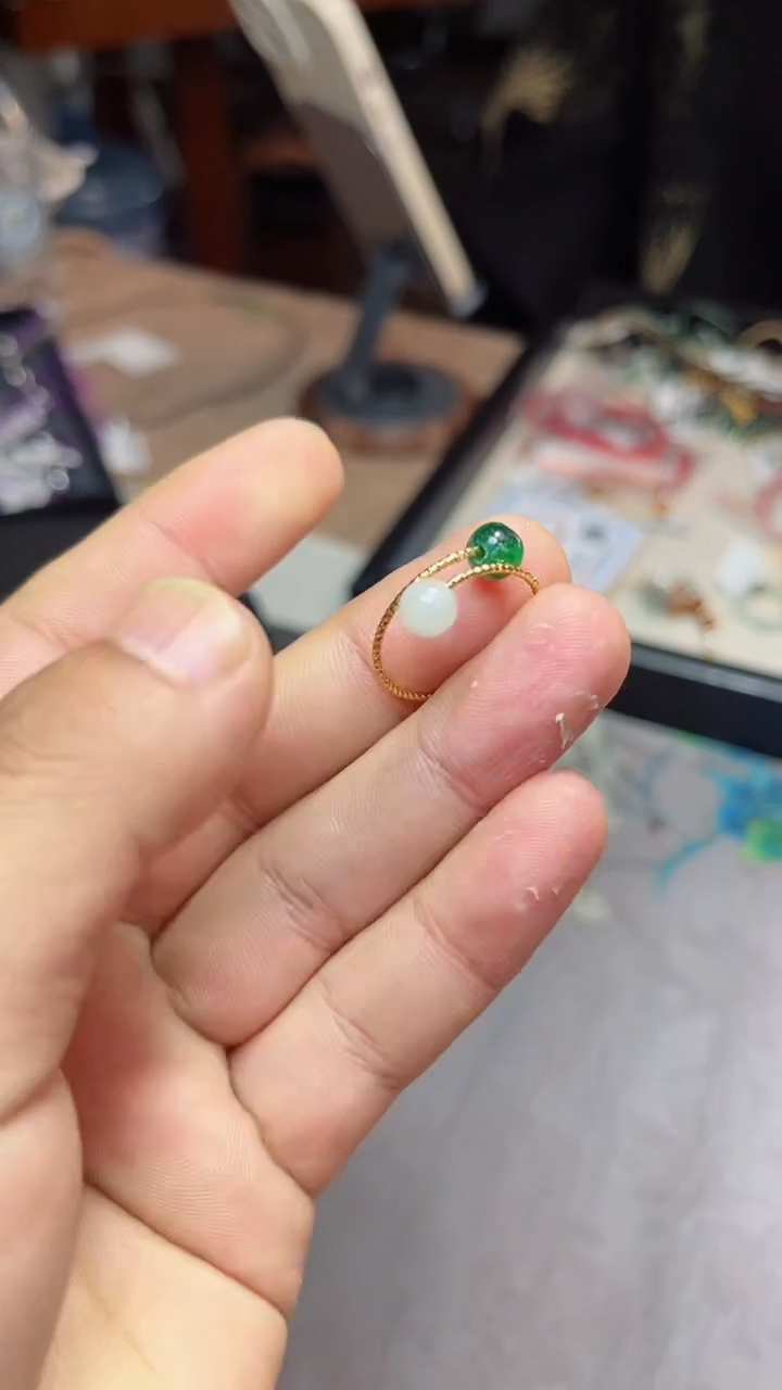 未镶嵌手链翡翠戒指