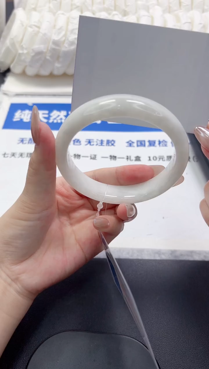 和田玉手镯未镶嵌63-64.8