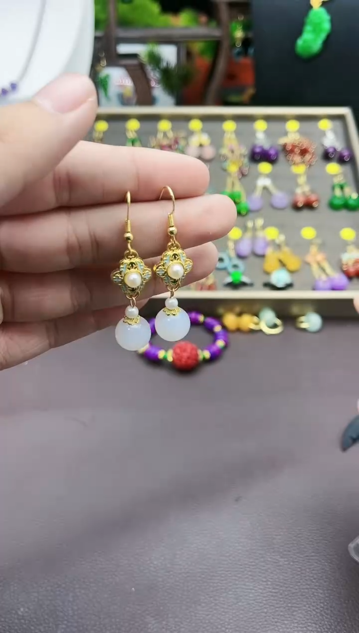 【闪购商品】玛瑙/玉髓耳钉银S925镶嵌325000