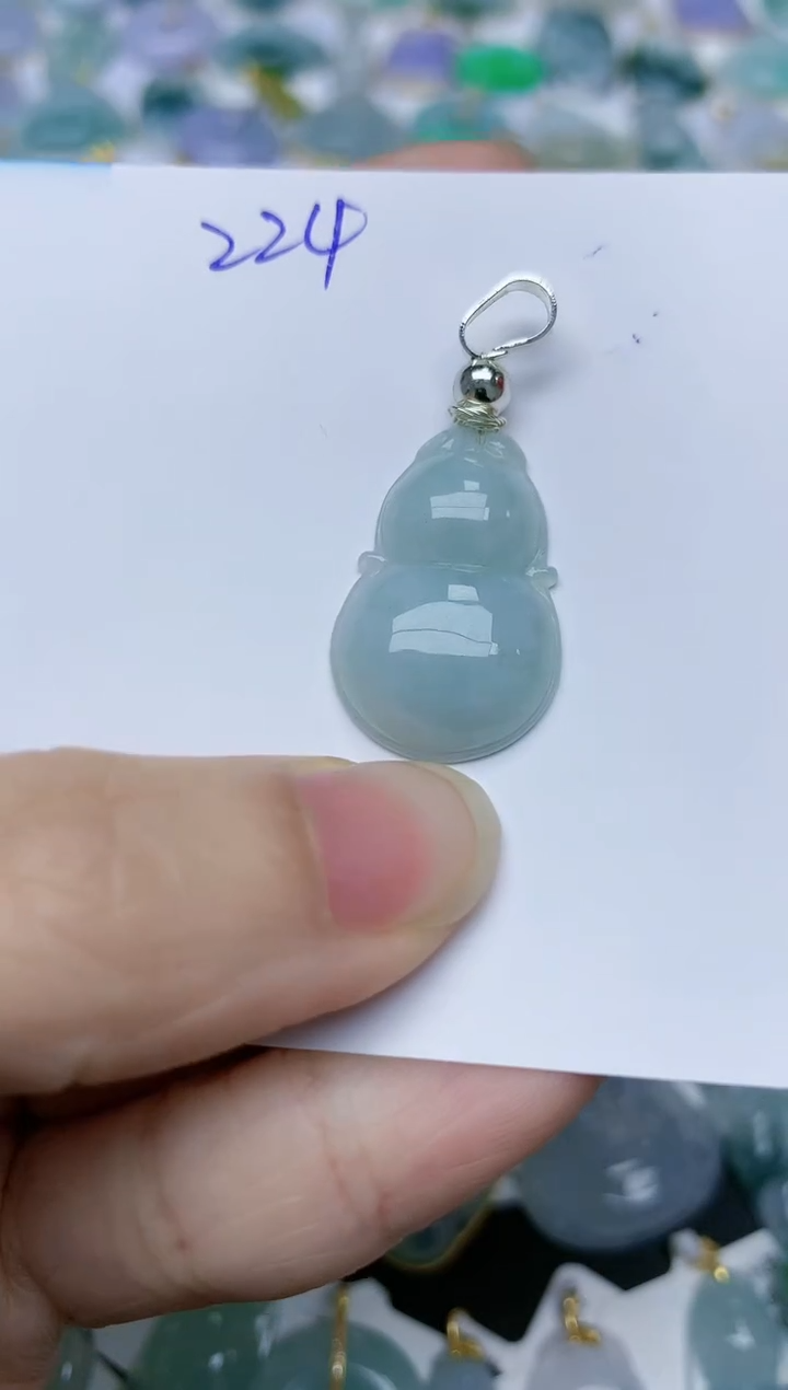 【闪购商品】翡翠颈饰合金天然翡翠A货    224
