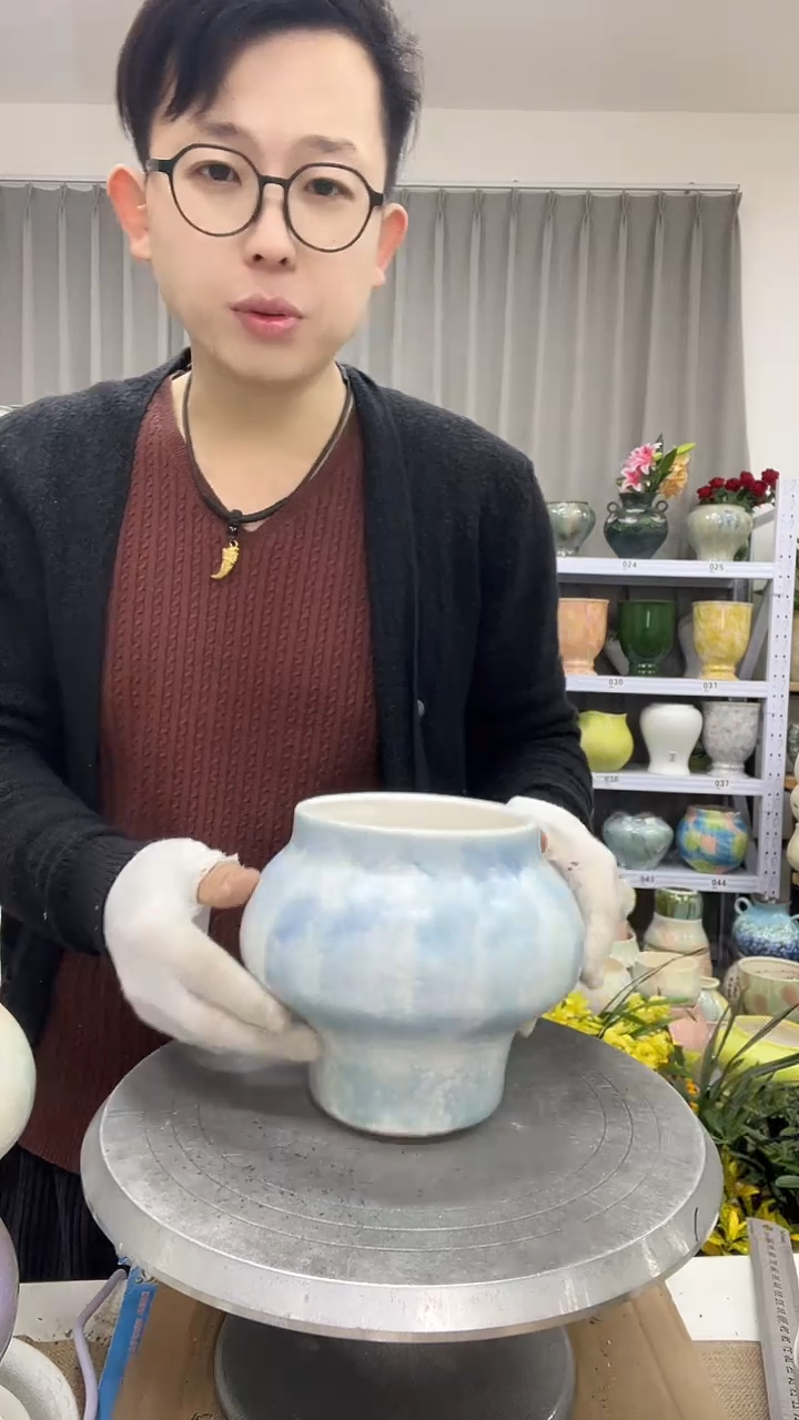 【12.10陶瓷花盆】  高度  14.5  口径     11