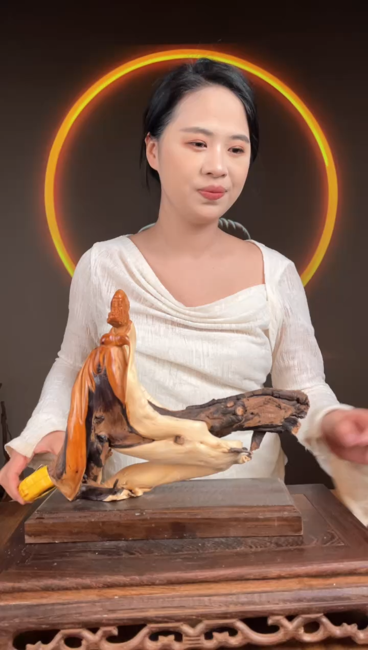 【闪购商品】柏木（崖柏）手工摆件,先抢先得!