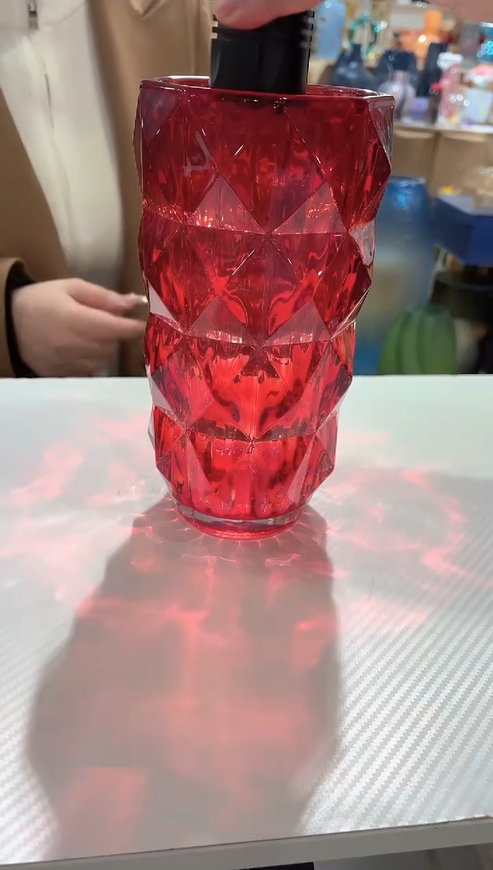 【闪购商品】玻璃YH-23红卢梭