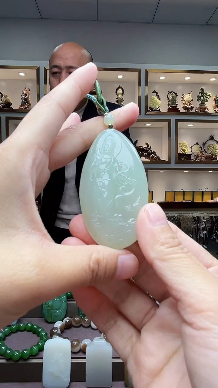 【闪购商品】和田玉颈饰未镶嵌苏