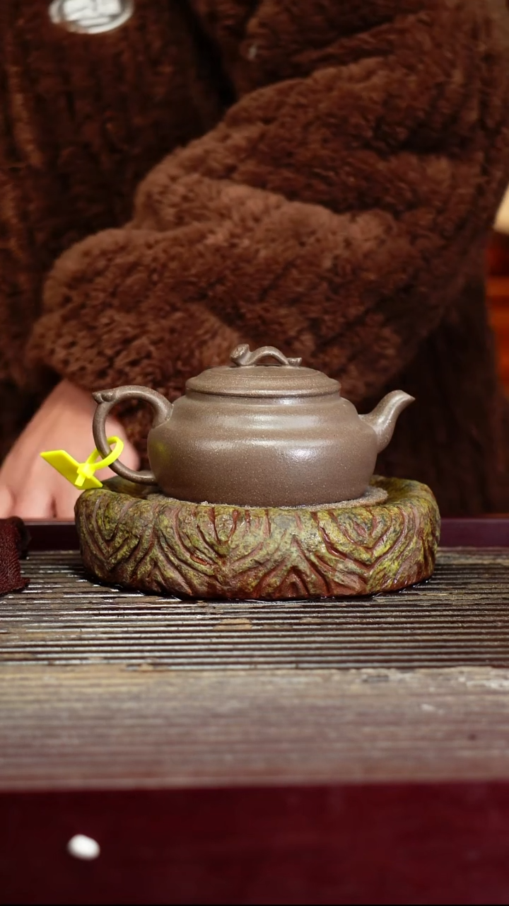 宜兴原矿紫砂壶茶壶宜兴原矿紫砂壶茶壶160C