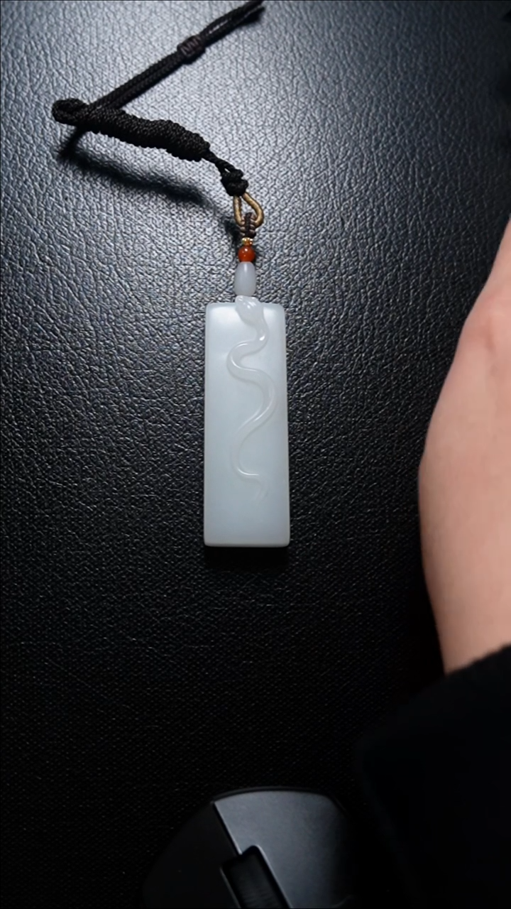 【闪购商品】和田玉颈饰未镶嵌无事牌