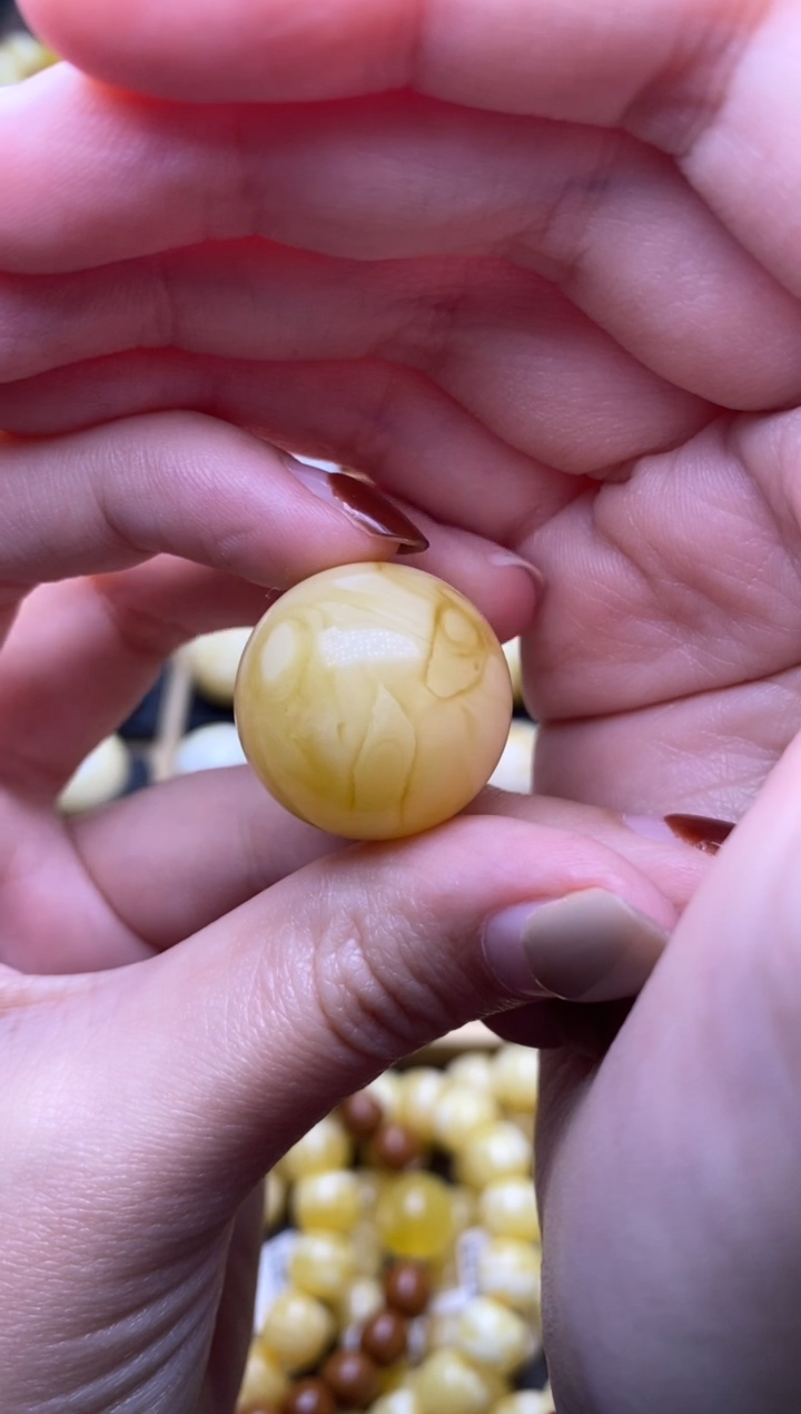 【闪购商品】琥珀裸石未镶嵌大小姐珠宝123