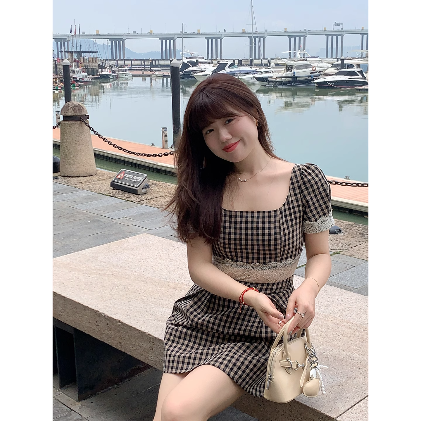 【少量现货】米米子定制格子宽肩带腰部蕾丝拼接短裙气质短款显瘦