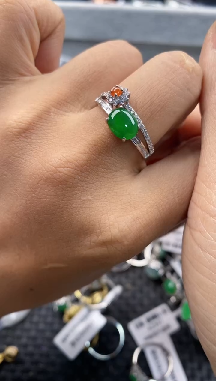 银S925镶嵌戒指翡翠999       2