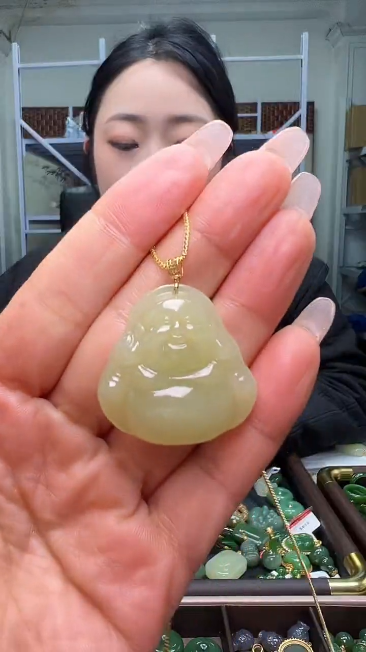 颈饰18K金镶嵌和田玉(多样性发货.发其一)12.24.88