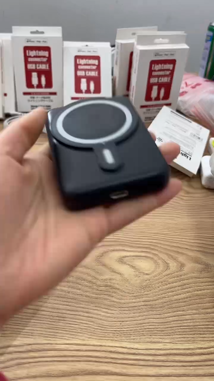 夹子款爱****财瑕疵物品，no退no换
