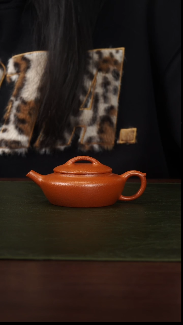 侯峰99纯红扁晨130cc