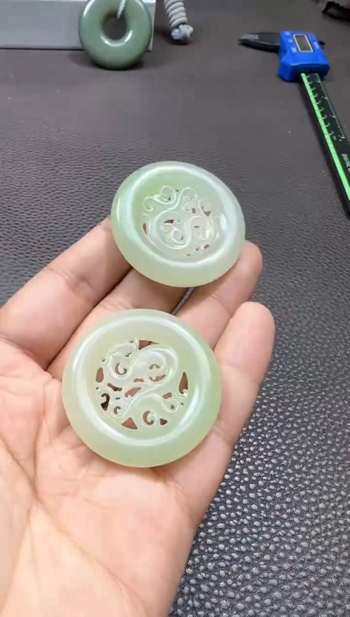 【闪购商品】和田玉【海222】41未镶嵌9005