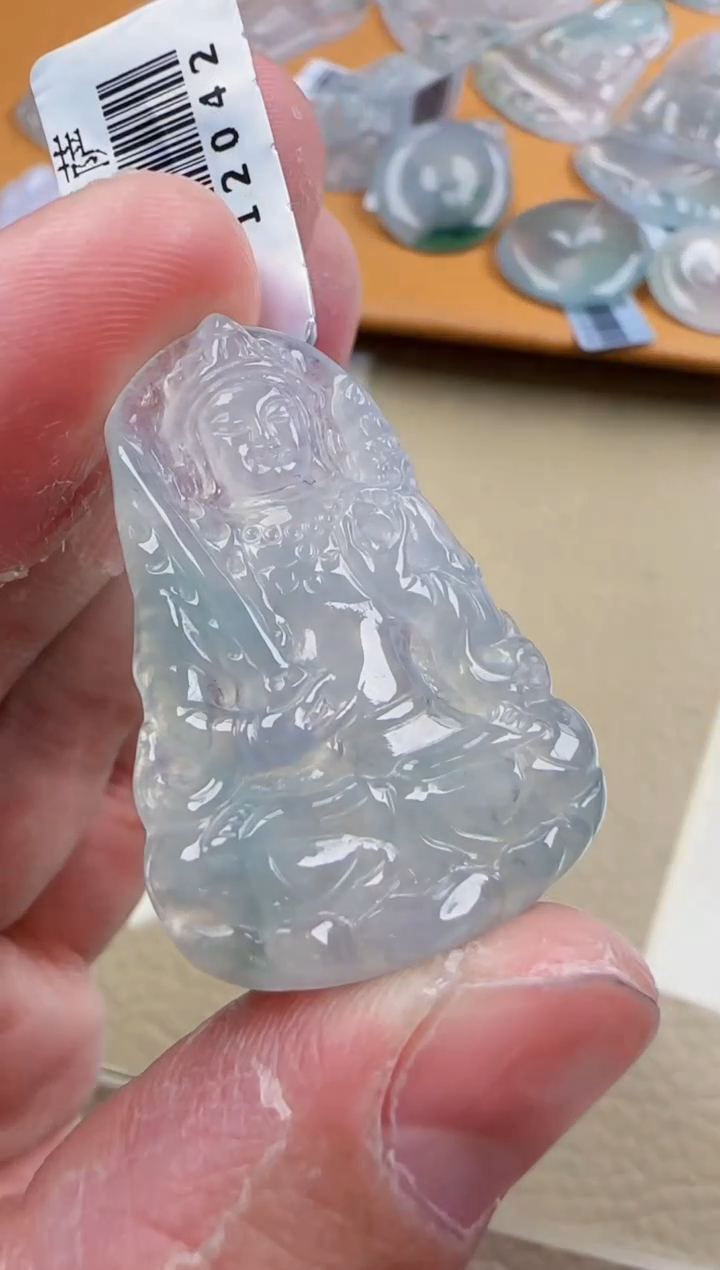 【闪购商品】翡翠颈饰未镶嵌翡翠