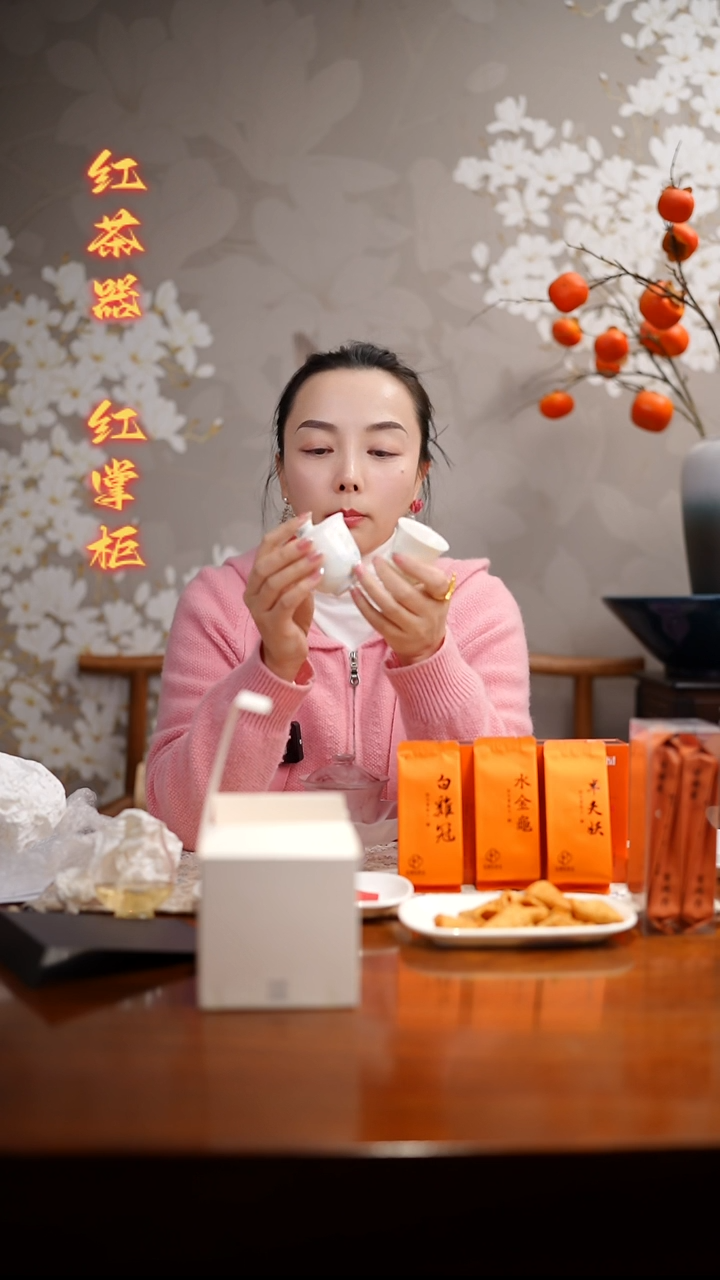 铃兰花小隐盖碗1111