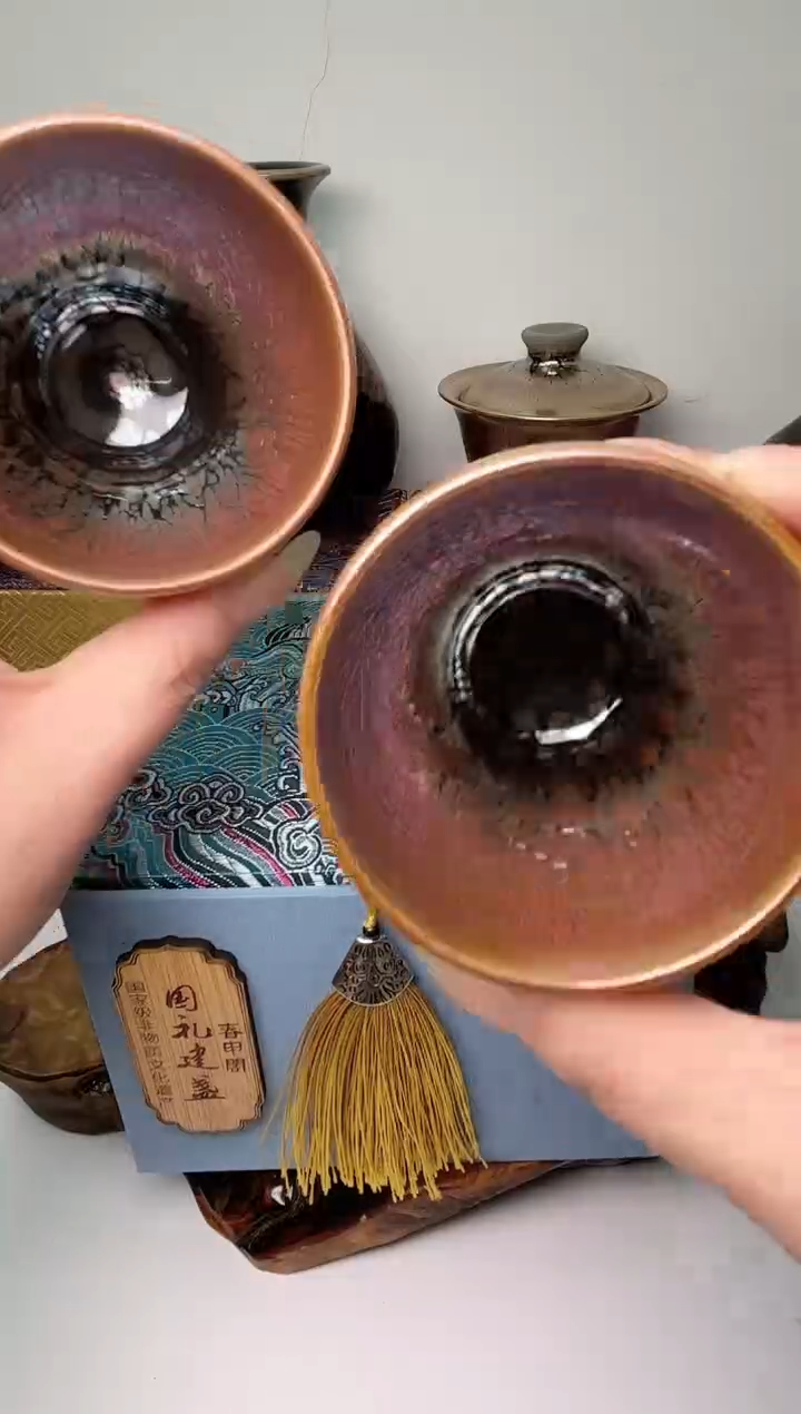 【闪购商品】茶盏春申阁福利2只美人肩。对杯礼盒