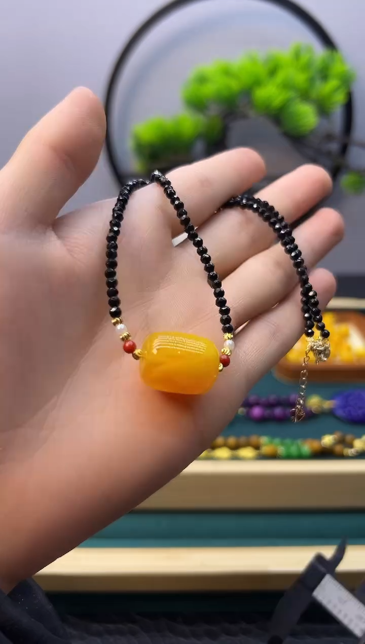 【闪购商品】蜜蜡颈饰14K金镶嵌X302       