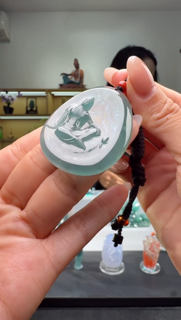 吊坠(不含链)未镶嵌翡翠观音