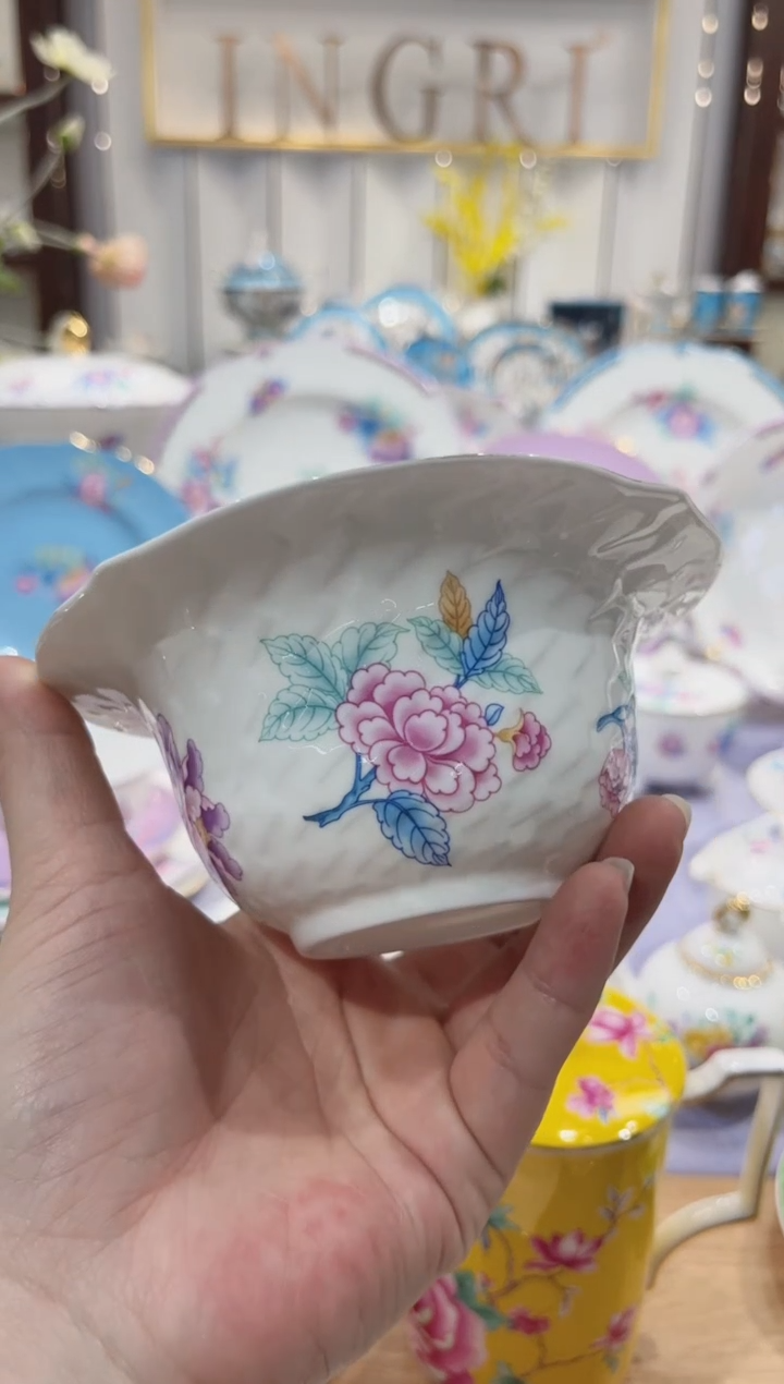 36%以上骨粉骨瓷炖盅 