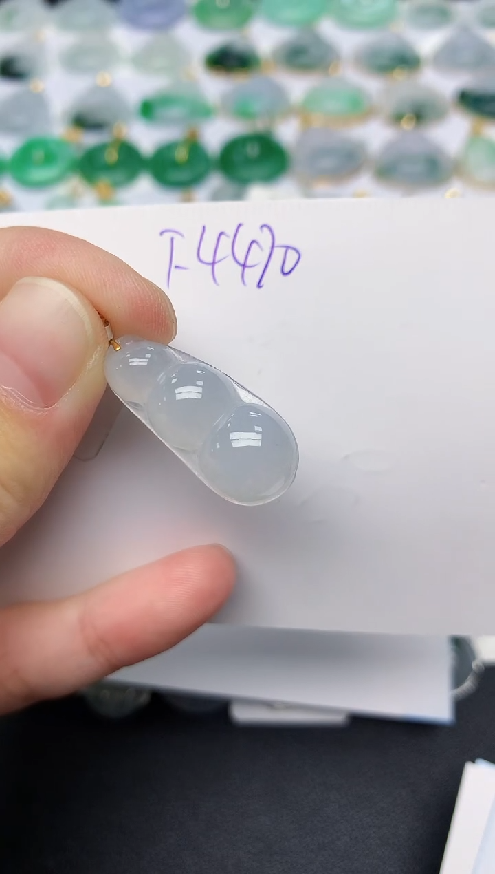 颈饰18K金镶嵌翡翠天然缅甸A货翡翠百元以上9元证书费自理