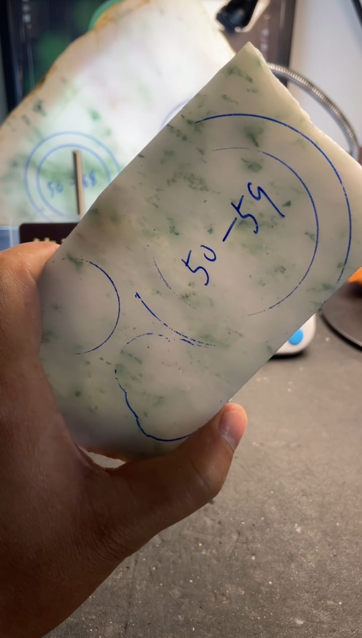 未镶嵌翡翠定制翡翠段*爷翡翠