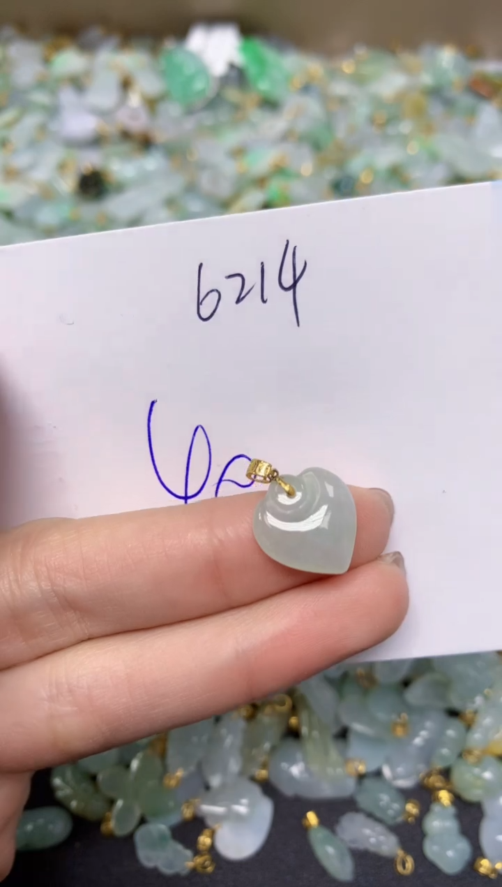 【闪购商品】翡翠颈饰18K金镶嵌天然翡翠A货