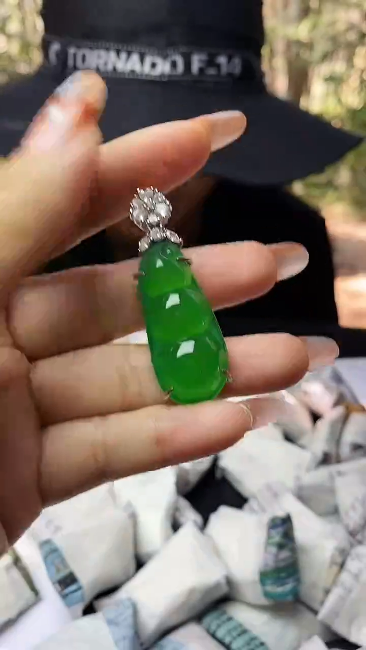 满色吊坠    所见即所得