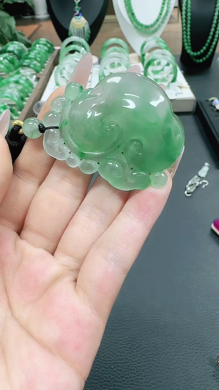 未镶嵌1石英质玉（非洲翠）/6731