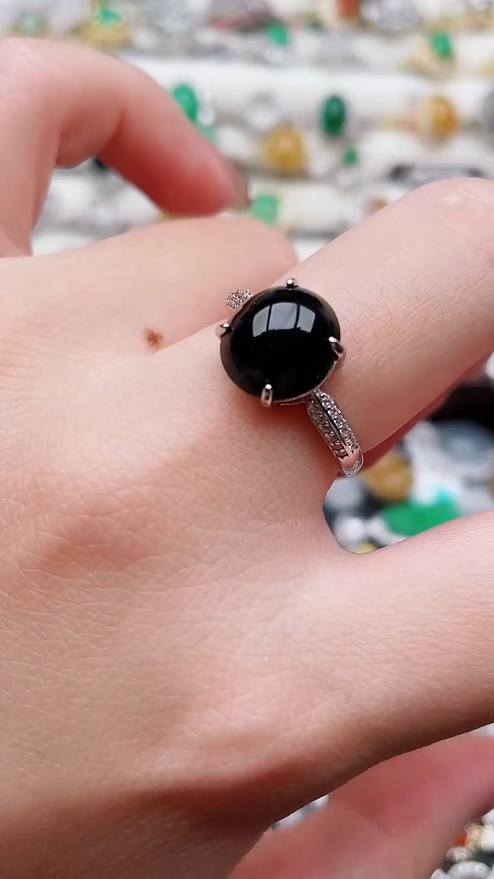 银S925镶嵌戒指翡翠东****燕1