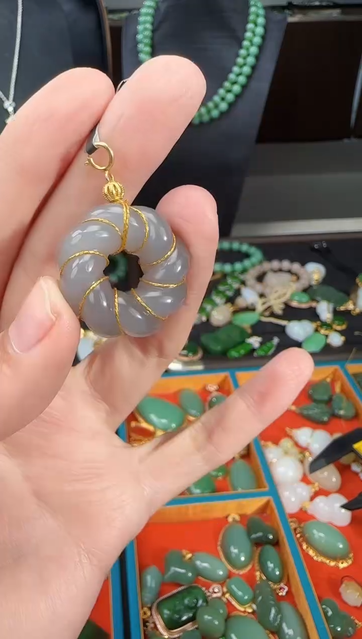 吊坠(不含链)未镶嵌和田玉1