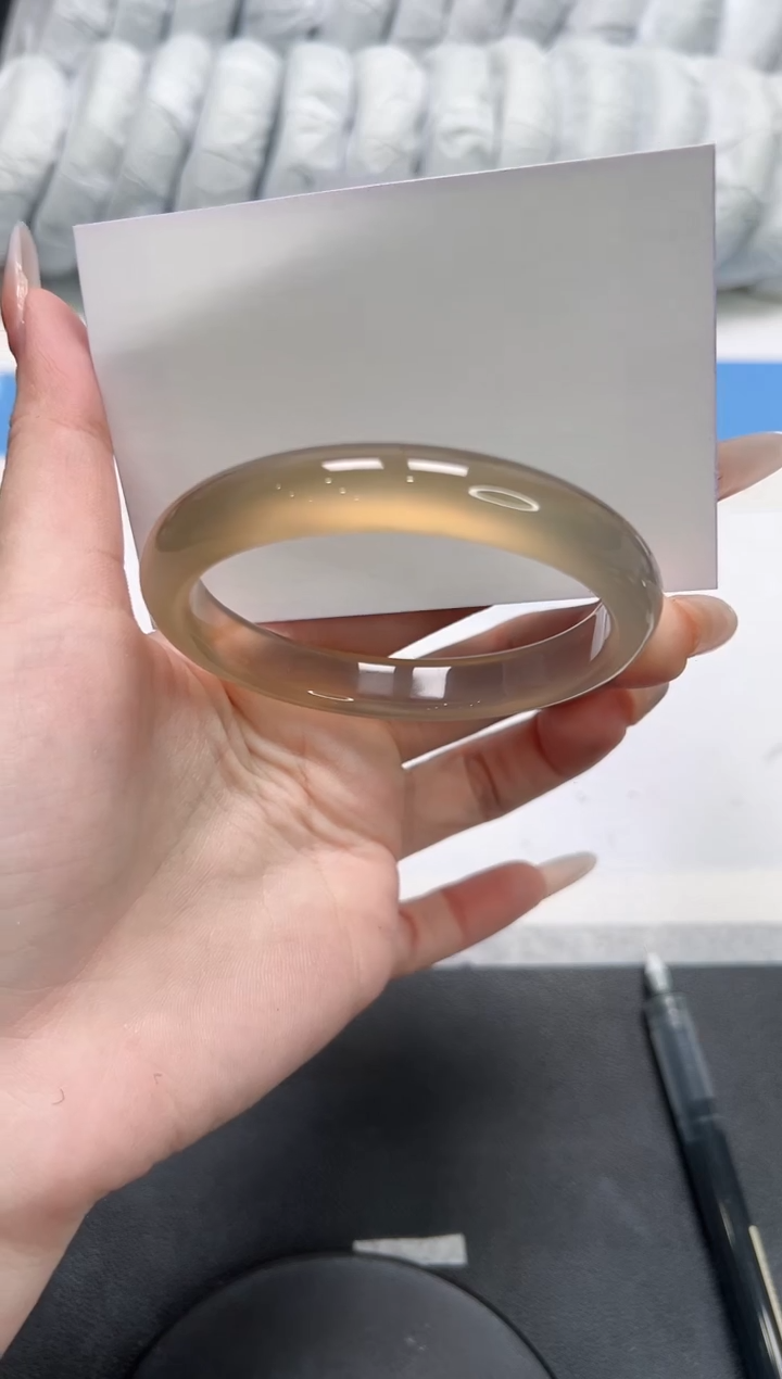 石英质玉未镶嵌手镯307-57.7香槟