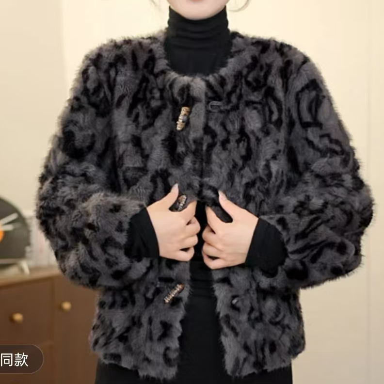 高级感小香风短款毛毛外套女2025秋冬皮毛一体小个子加厚保暖上衣