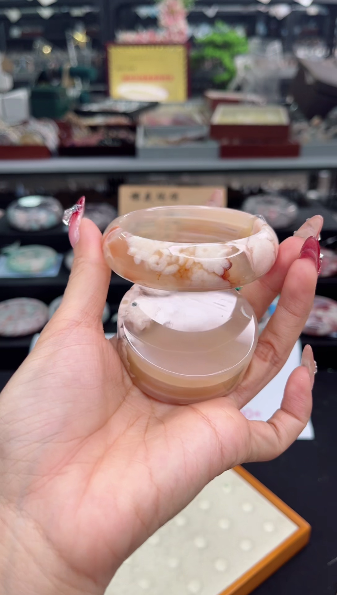 【闪购商品】石英质玉手镯未镶嵌56圈口（赠品镯心）3680849