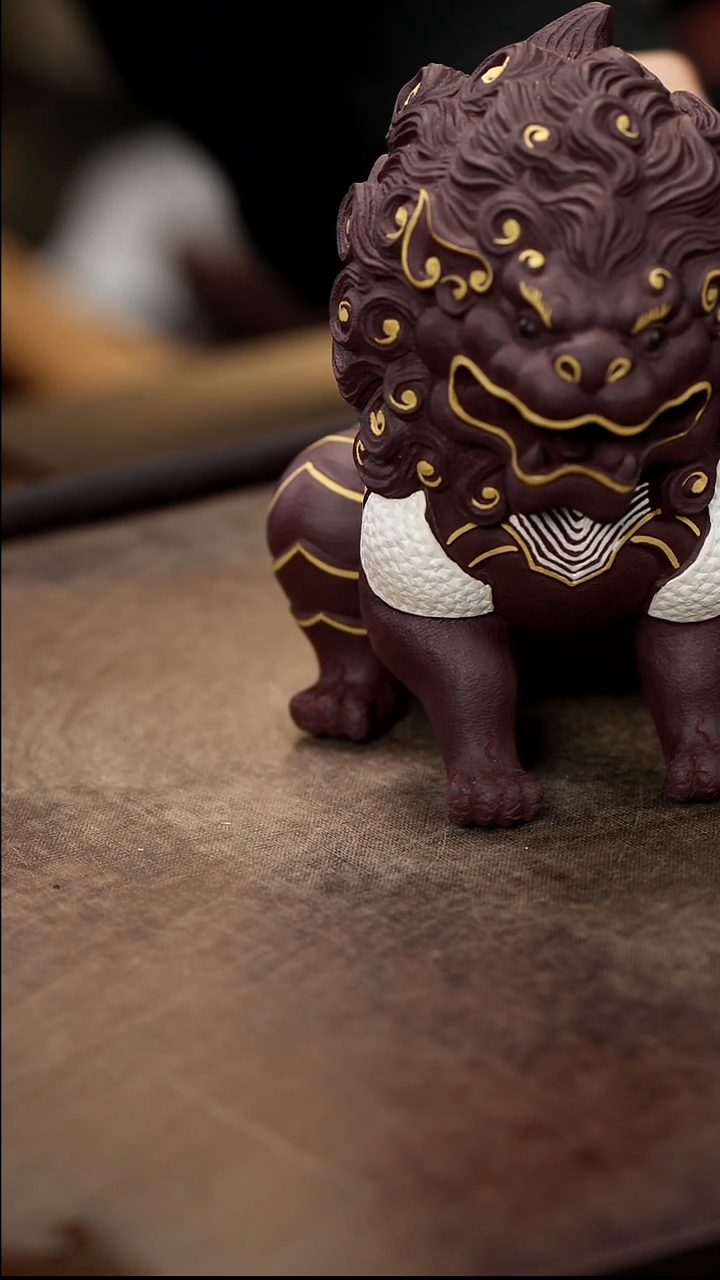 紫砂茶宠紫砂火麒麟