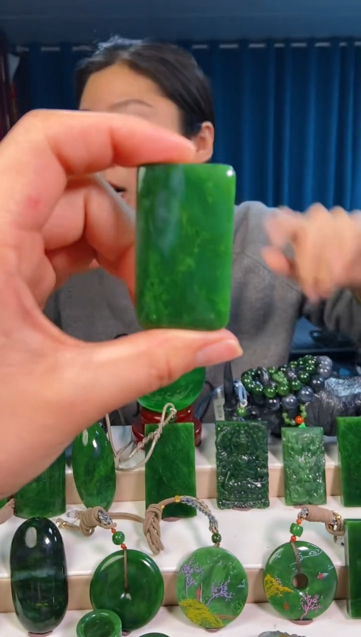 【闪购商品】和田玉挂件未镶嵌1