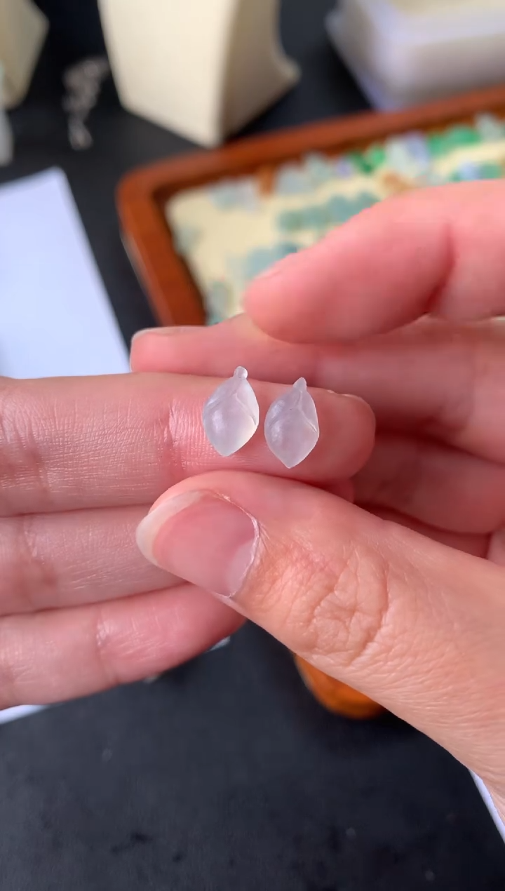 【闪购商品】定制翡翠未镶嵌翡翠