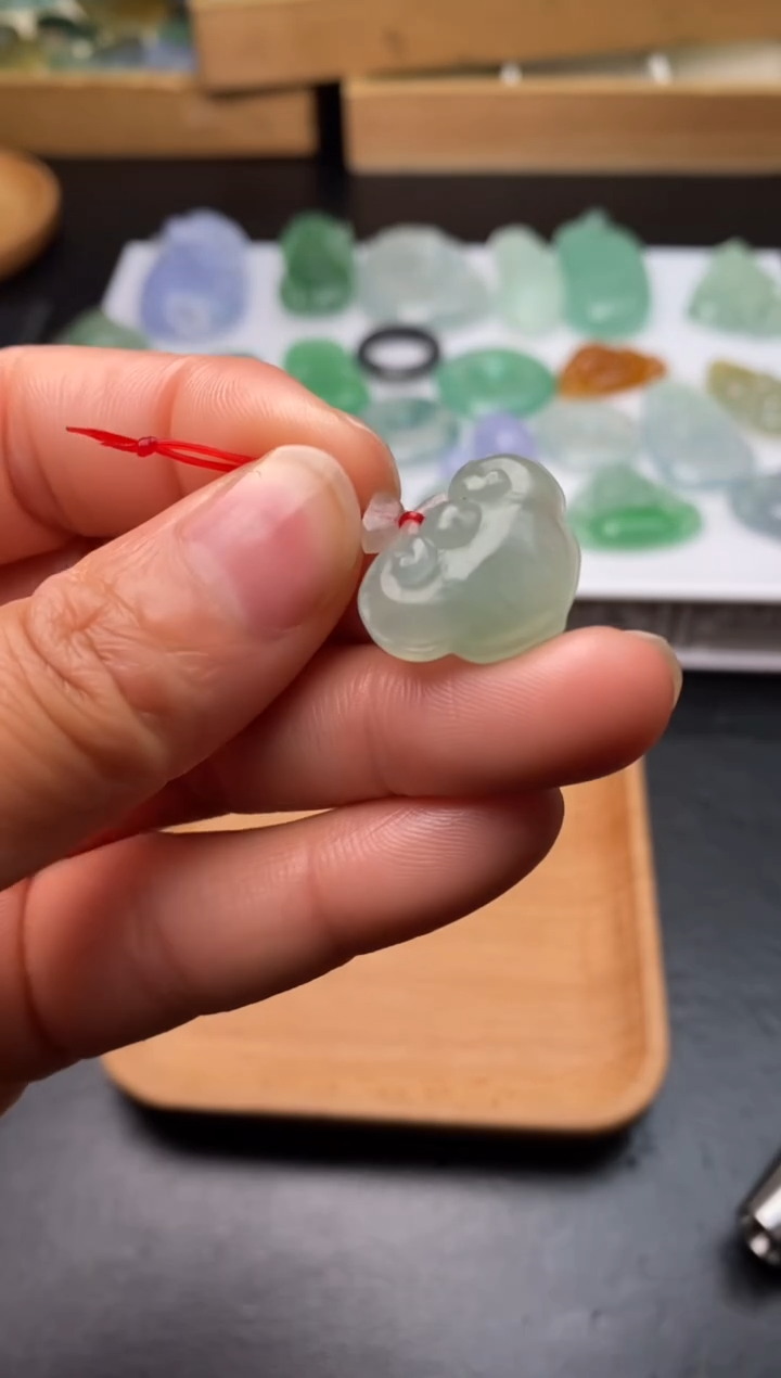 【闪购商品】定制翡翠未镶嵌翡翠毛货~