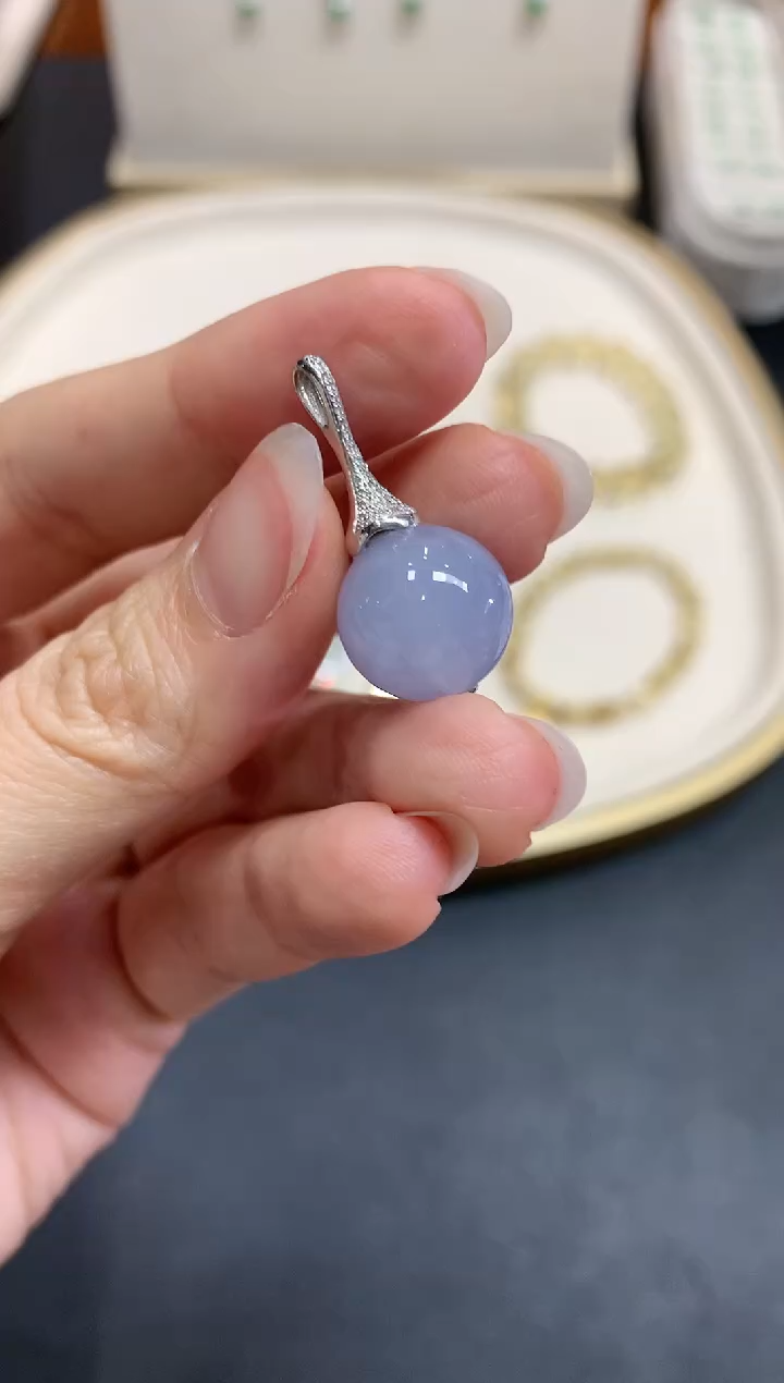 【闪购商品】翡翠吊坠(不含链)18K金镶嵌A723|2980